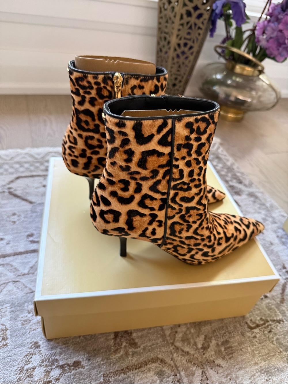 NWT Michael Kors Leopard-Print Pointed-Toe Ankle Boots in Black and Brown